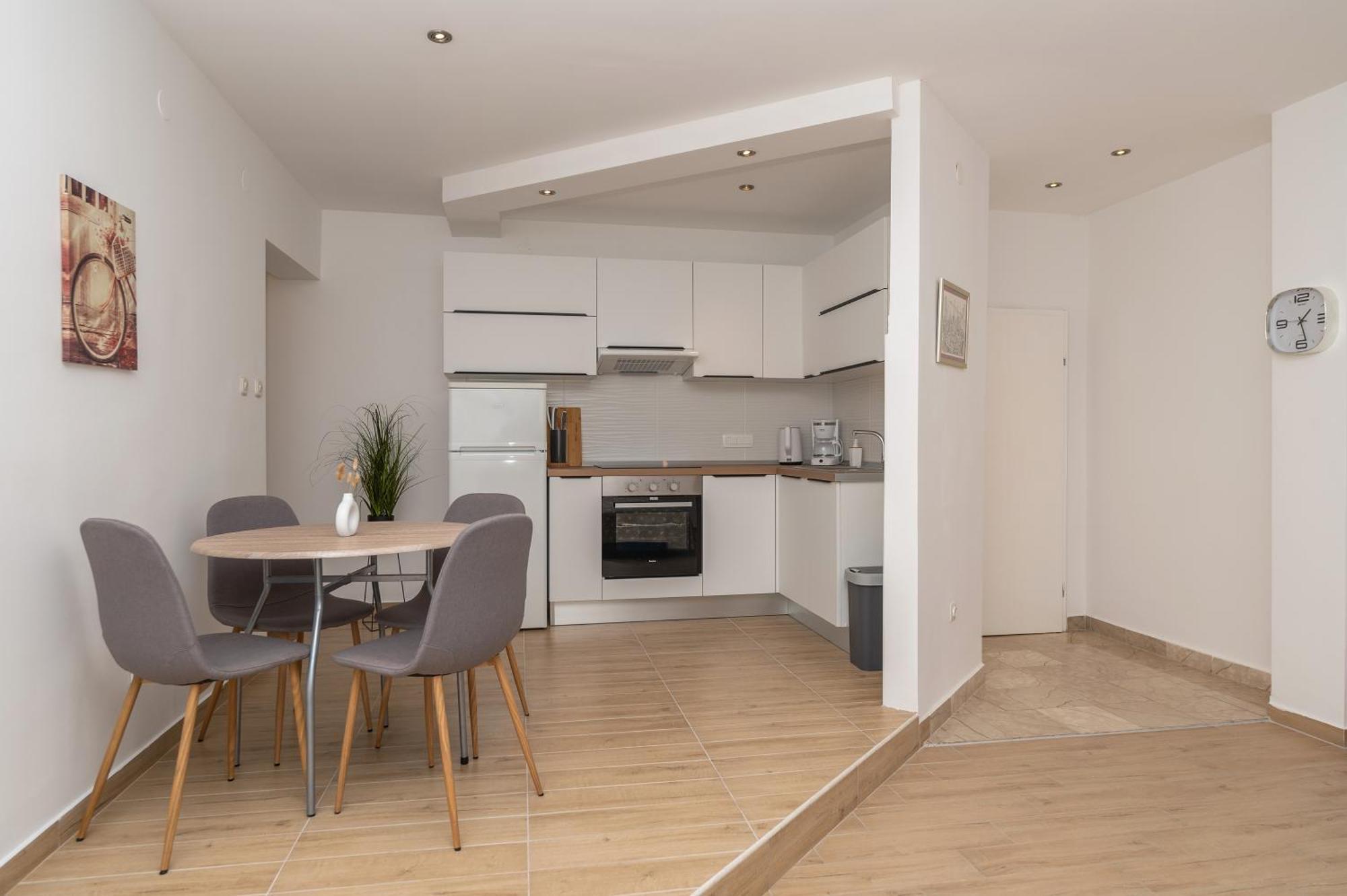 Apartments Marsela Тучепи Экстерьер фото