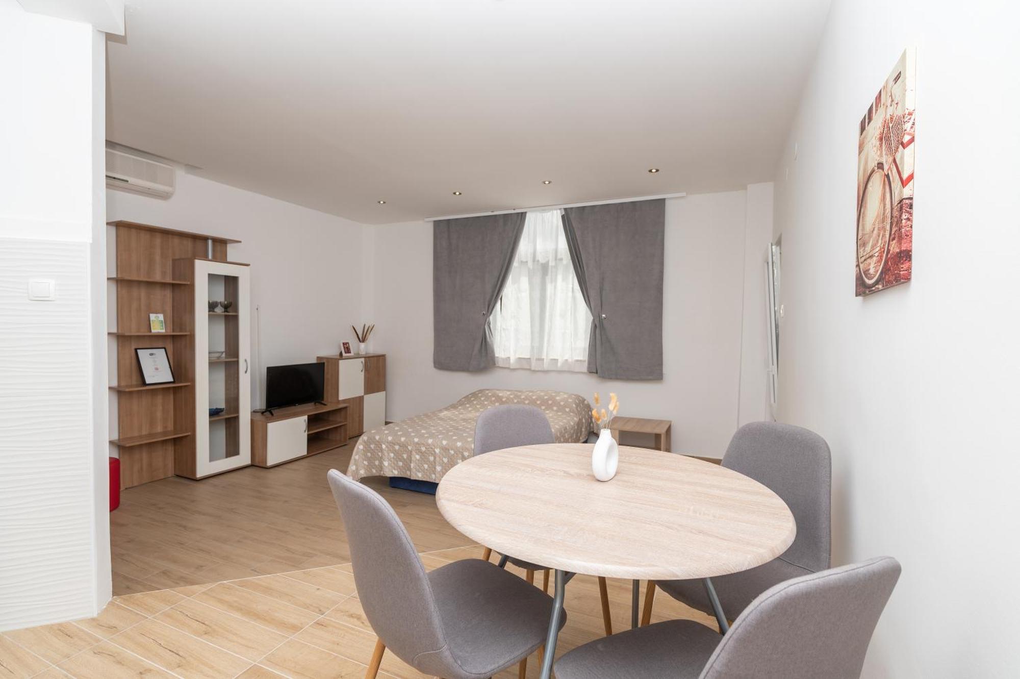 Apartments Marsela Тучепи Экстерьер фото